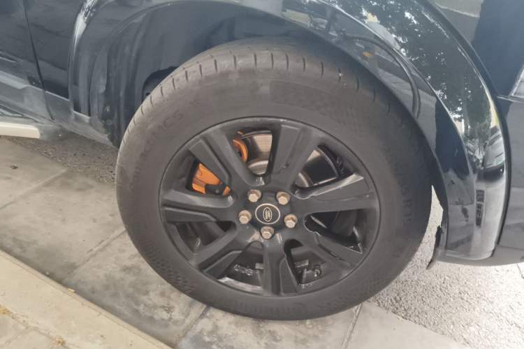 Used Land Rover Discovery 2015 3.0 SC V6 SE Right Front Wheel Hub