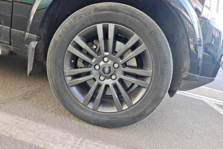 Used Land Rover Discovery 2015 3.0 SC V6 HSE Right Front Wheel Hub