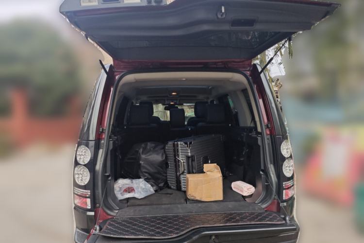 Used Land Rover Discovery 2015 3.0 SC V6 HSE Luxury Trunk