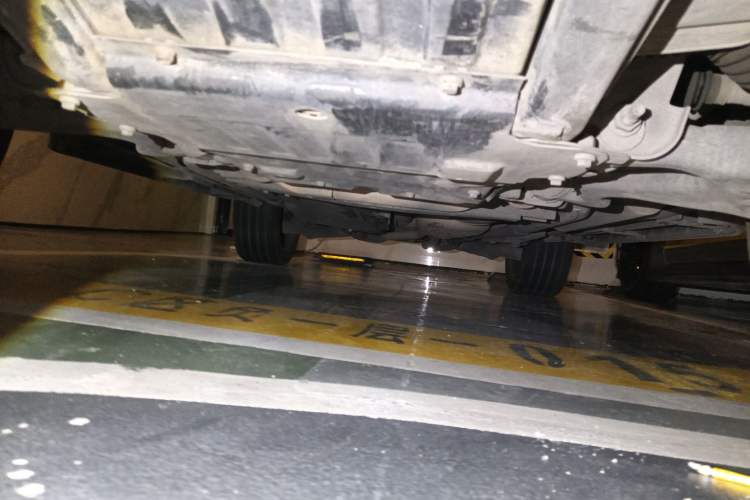 Used Land Rover Discovery 2015 3.0 SC V6 HSE Chassis Front
