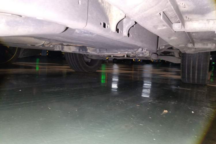 Used Land Rover Discovery 2015 3.0 SC V6 HSE Chassis Rear Right
