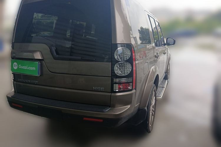 Used Land Rover Discovery 2015 3.0 SC V6 HSE Rear Right 45 Deg