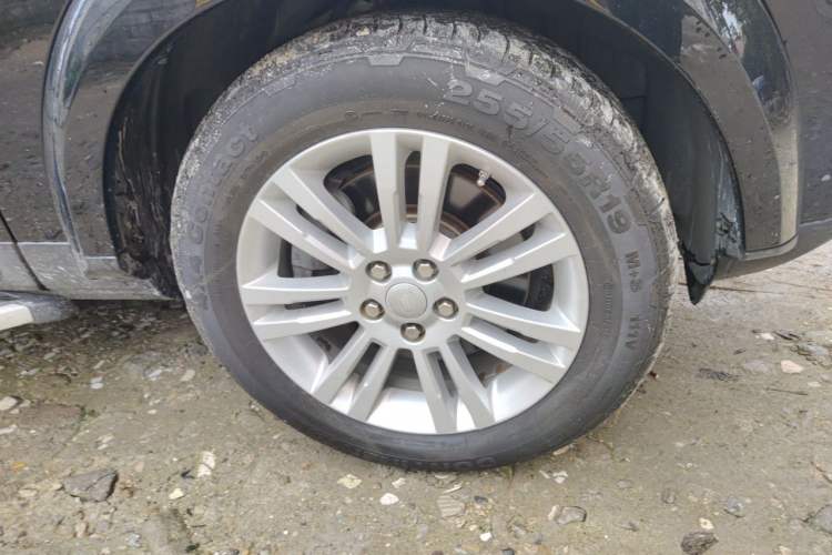 Used Land Rover Discovery 2015 3.0 SC V6 HSE Luxury Right Front Wheel Hub