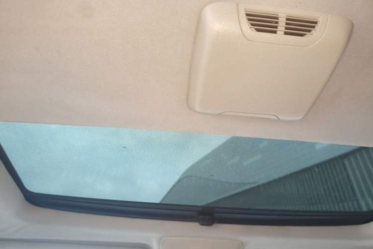Used Land Rover Discovery 2015 3.0 SC V6 SE Headliner