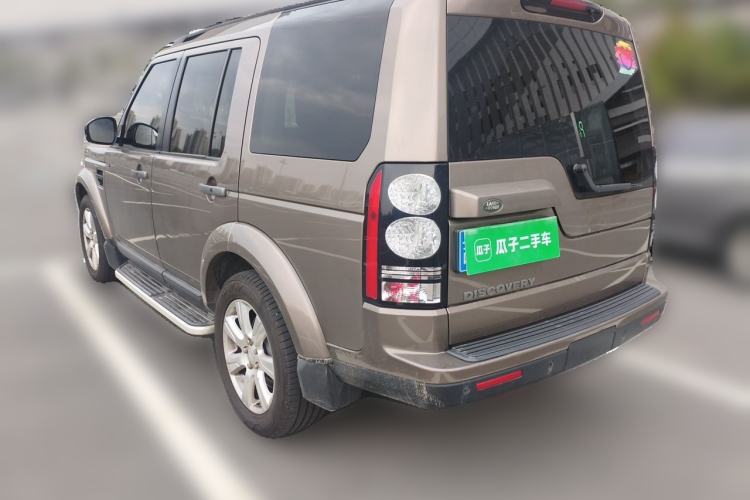 Used Land Rover Discovery 2015 3.0 SC V6 SE Rear Left 45 Deg