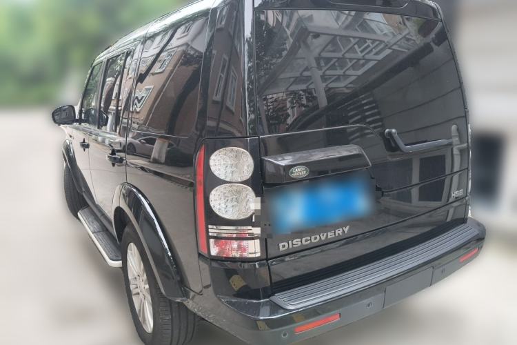 Used Land Rover Discovery 2015 3.0 SC V6 HSE Luxury Rear Left 45 Deg
