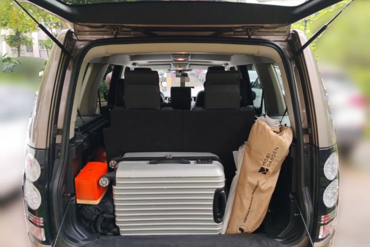 Used Land Rover Discovery 2015 3.0 SC V6 SE Trunk