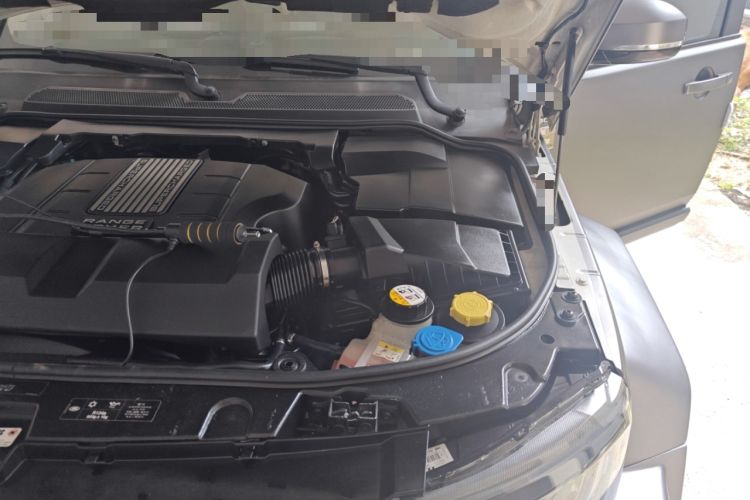 Used Land Rover Discovery 2015 3.0 SC V6 HSE Luxury Engine Bay Left