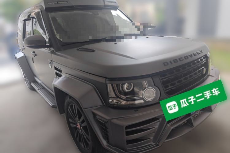 Used Land Rover Discovery 2015 3.0 SC V6 HSE Luxury Front Right 45 Deg