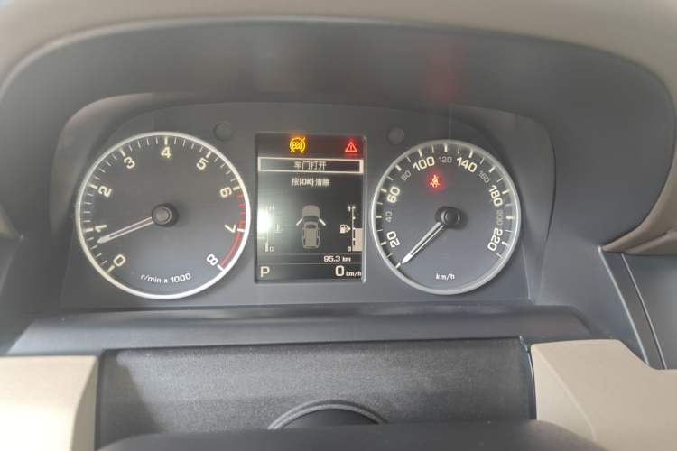 Used Land Rover Discovery 2015 3.0 SC V6 HSE Luxury Instrument Cluster