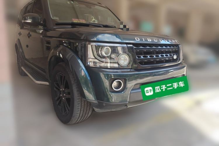 Used Land Rover Discovery 2015 3.0 SC V6 SE Front Right 45 Deg
