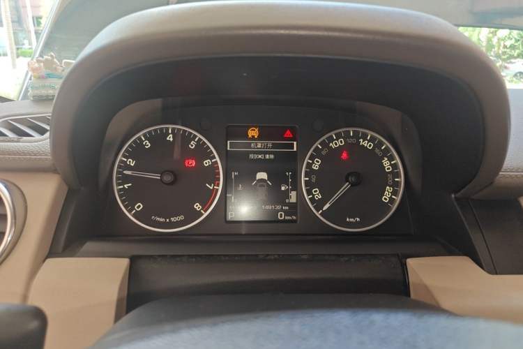 Used Land Rover Discovery 2015 3.0 SC V6 SE Instrument Cluster