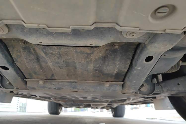 Used Land Rover Discovery 2015 3.0 SC V6 HSE Chassis Front