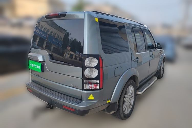 Used Land Rover Discovery 2015 3.0 SC V6 HSE Rear Right 45 Deg