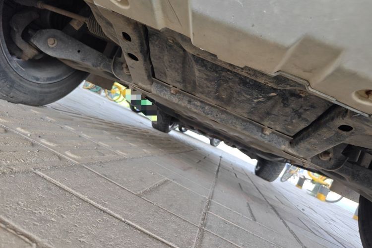 Used Land Rover Discovery 2015 3.0 SDV6 HSE Diesel Version Chassis Front