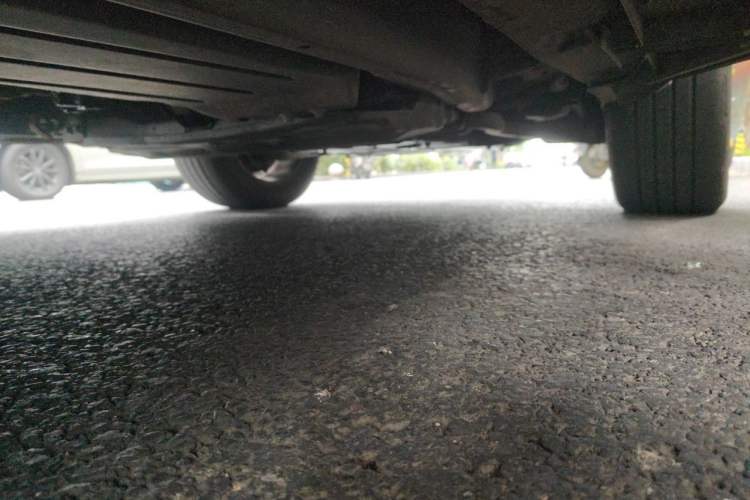 Used Land Rover Discovery 2015 3.0 SDV6 HSE Diesel Version Chassis Front