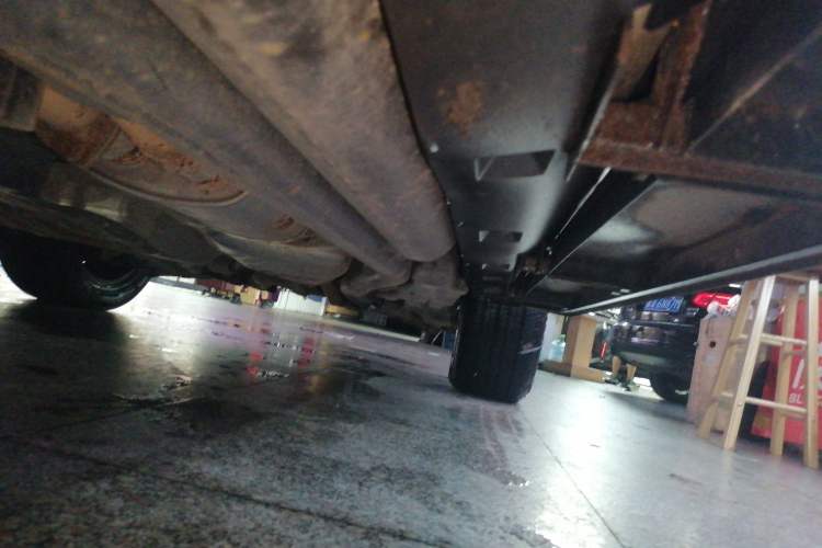 Used Land Rover Discovery 2015 3.0 SC V6 SE Chassis Front Left