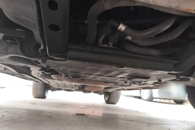 Used Land Rover Discovery 2015 3.0 SC V6 HSE Chassis Front