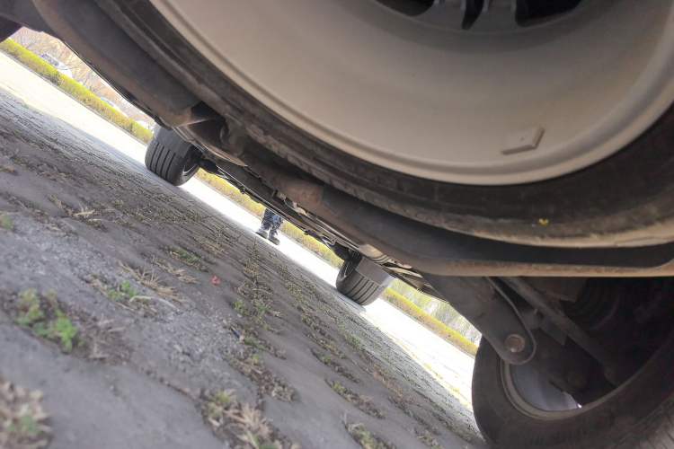 Used Land Rover Discovery  Chassis Rear