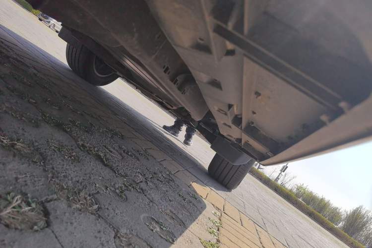 Used Land Rover Discovery  Chassis Rear Right