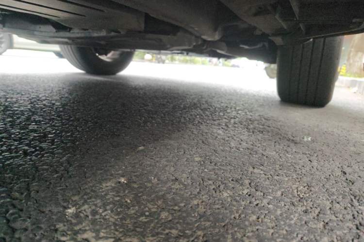 Used Land Rover Discovery 2015 3.0 SDV6 HSE Diesel Version Chassis Rear Right