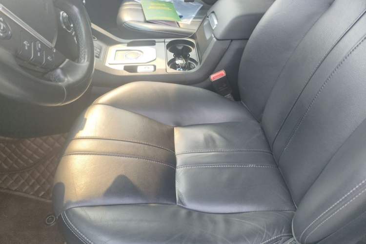 Used Land Rover Discovery 2015 3.0 SDV6 HSE Diesel Version Driver Seat
