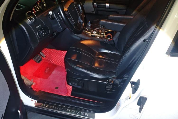 Used Land Rover Discovery 2015 3.0 SC V6 SE Driver Seat