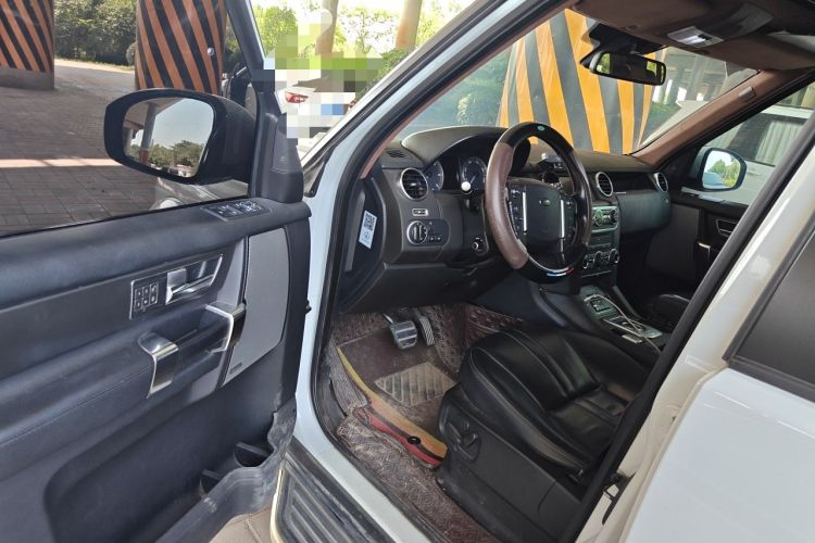 Used Land Rover Discovery 2015 3.0 SDV6 HSE Diesel Version Driver Seat