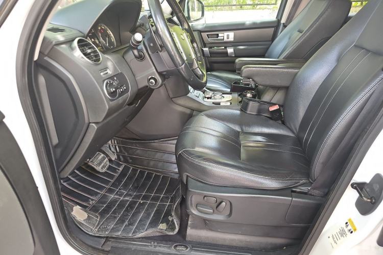 Used Land Rover Discovery 2015 3.0 SC V6 HSE Driver Seat