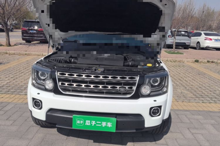 Used Land Rover Discovery  Engine Bay Left