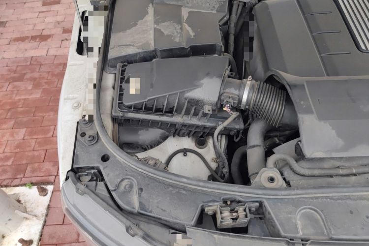 Used Land Rover Discovery 2015 3.0 SC V6 HSE Luxury Engine Bay Right