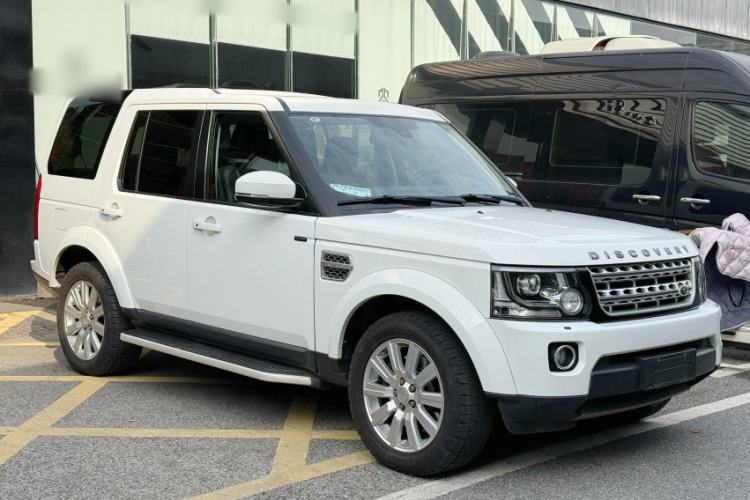 Used Land Rover Discovery 2015 3.0 SC V6 HSE Exterior 1