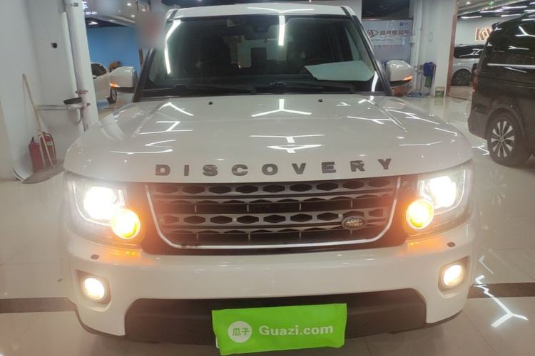 Used Land Rover Discovery 2015 3.0 SC V6 SE Front