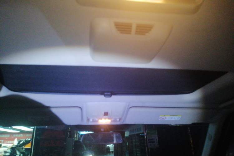 Used Land Rover Discovery 2015 3.0 SC V6 SE Headliner