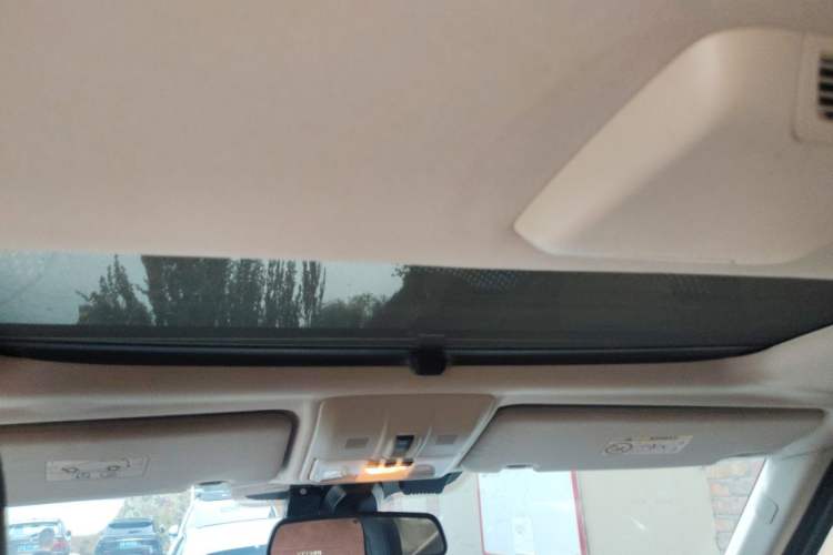 Used Land Rover Discovery 2015 3.0 SC V6 HSE Luxury Headliner