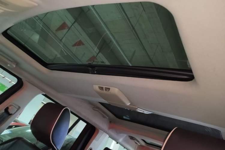 Used Land Rover Discovery 2015 3.0 SC V6 SE Headliner