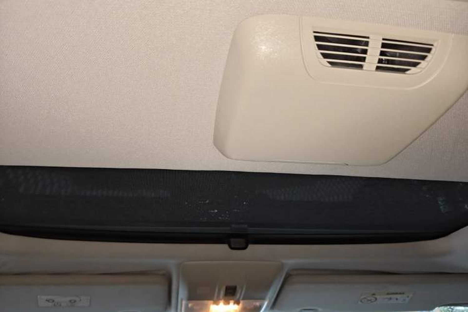 Used Land Rover Discovery 2015 3.0 SC V6 HSE Luxury Headliner