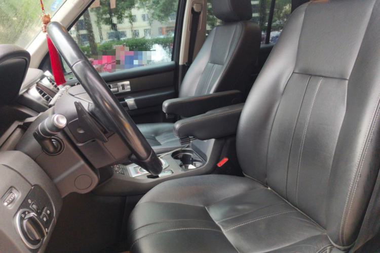 Used Land Rover Discovery 2015 3.0 SC V6 HSE Luxury Left Front Seat
