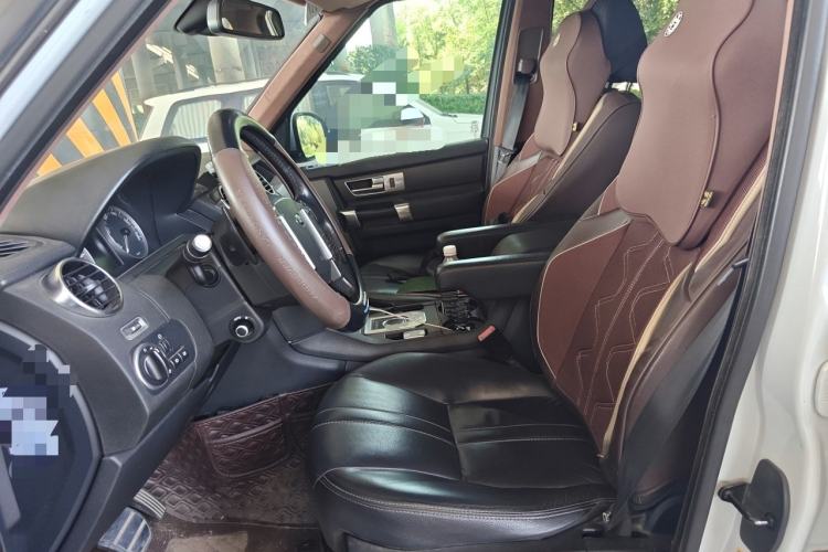 Used Land Rover Discovery 2015 3.0 SDV6 HSE Diesel Version Left Front Seat