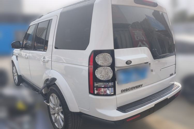 Used Land Rover Discovery 2015 3.0 SDV6 HSE Diesel Version Rear Left 45 Deg