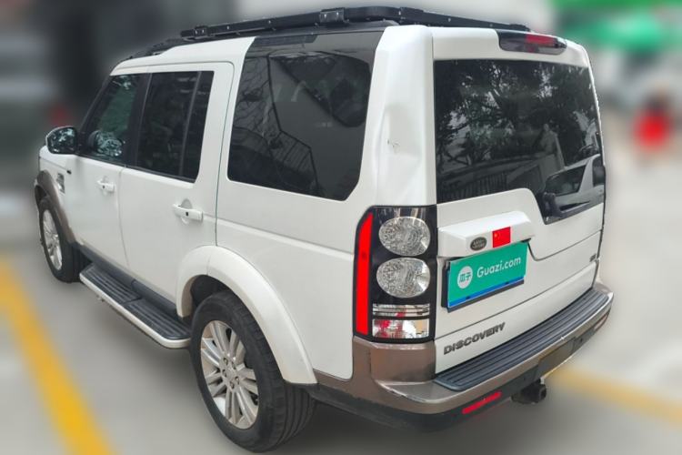 Used Land Rover Discovery 2015 3.0 SC V6 HSE Rear Left 45 Deg