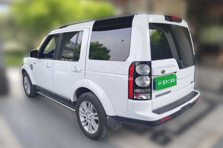 Used Land Rover Discovery 2015 3.0 SC V6 HSE Rear Left 45 Deg