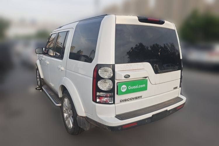 Used Land Rover Discovery 2015 3.0 SDV6 HSE Diesel Version Rear Left 45 Deg