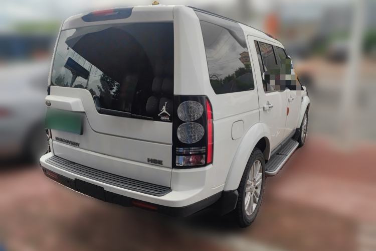 Used Land Rover Discovery 2015 3.0 SC V6 HSE Luxury Rear Right 45 Deg