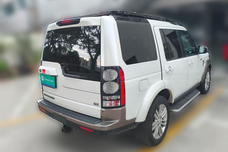 Used Land Rover Discovery 2015 3.0 SC V6 HSE Rear Right 45 Deg