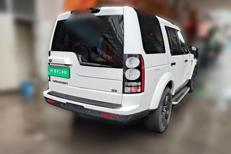 Used Land Rover Discovery 2015 3.0 SC V6 HSE Luxury Rear Right 45 Deg