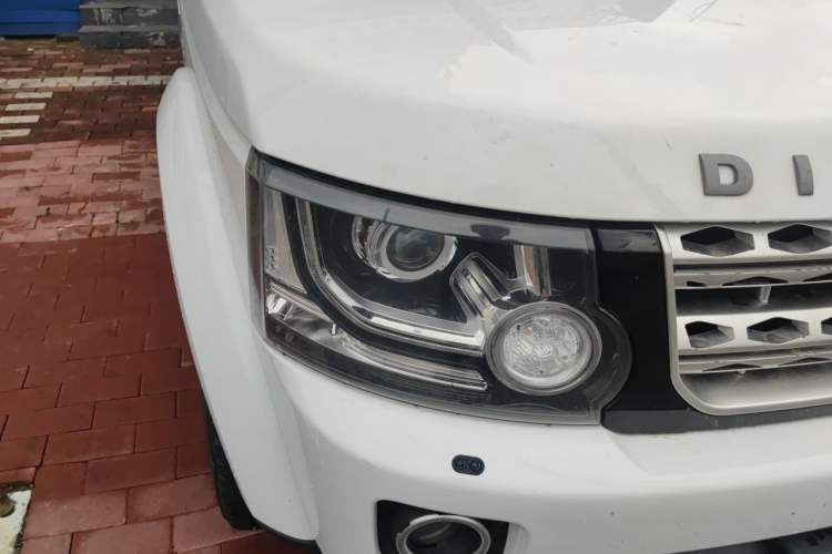 Used Land Rover Discovery 2015 3.0 SC V6 HSE Luxury Right Front Headlight