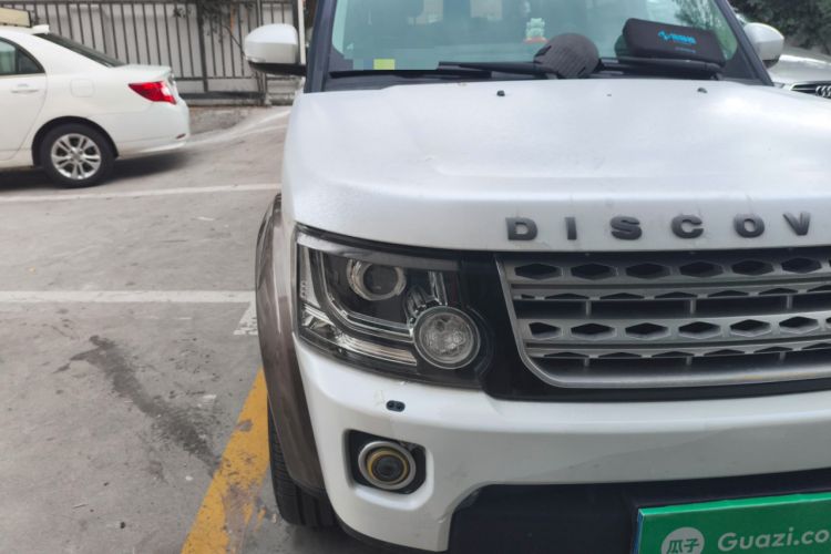 Used Land Rover Discovery 2015 3.0 SC V6 HSE Right Front Headlight