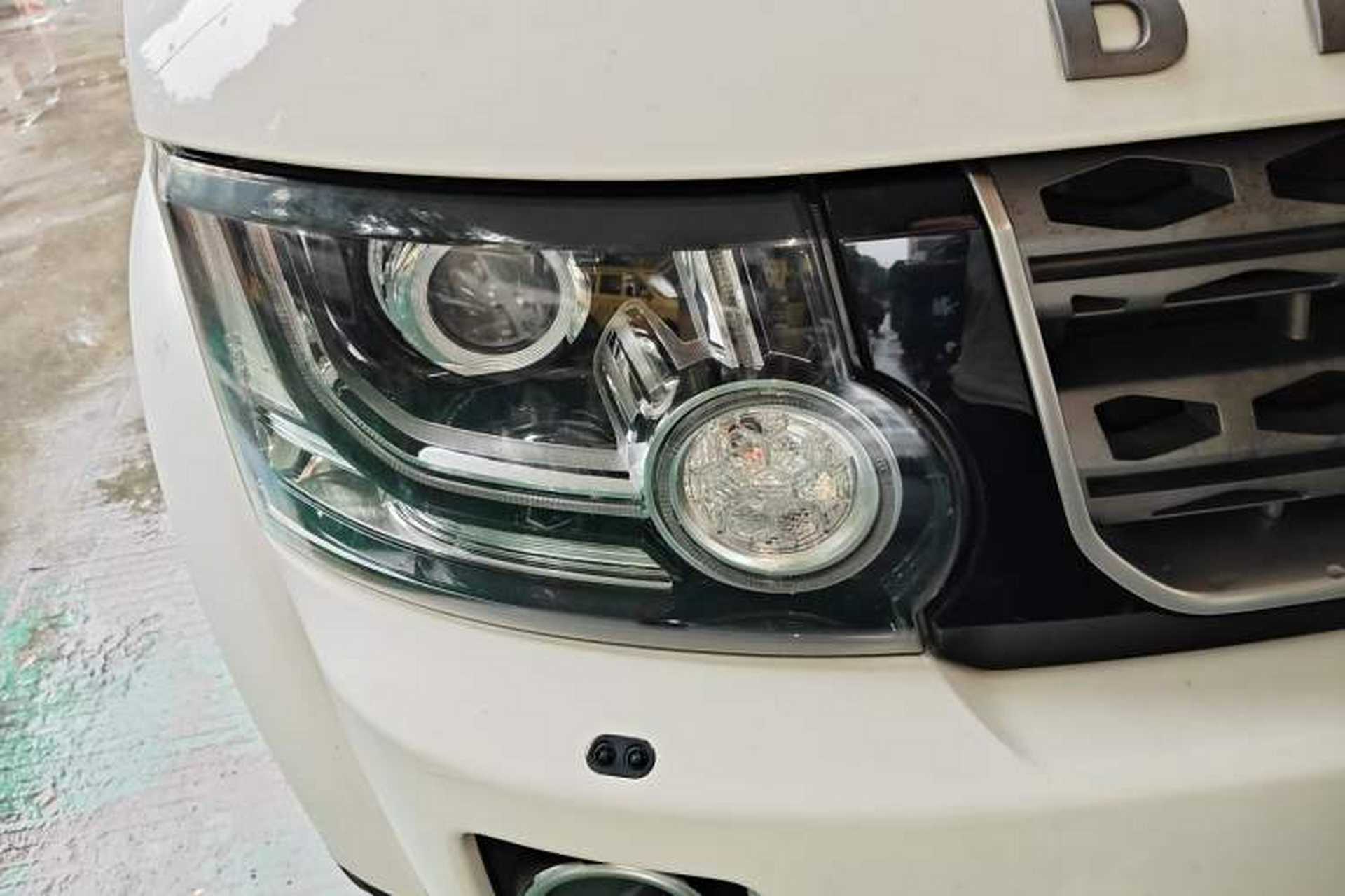 Used Land Rover Discovery 2015 3.0 SC V6 HSE Luxury Right Front Headlight