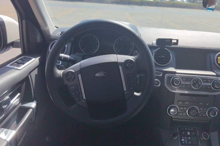 Used Land Rover Discovery  Steering Wheel